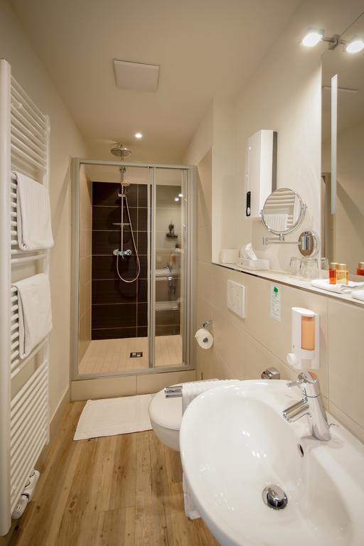 Apartmenthotel Kaiser Karl Bonn Bagian luar foto