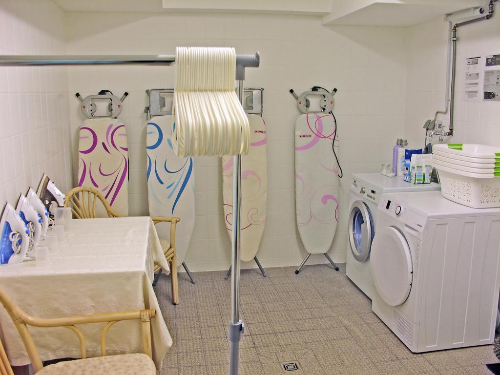 Apartmenthotel Kaiser Karl Bonn Bagian luar foto