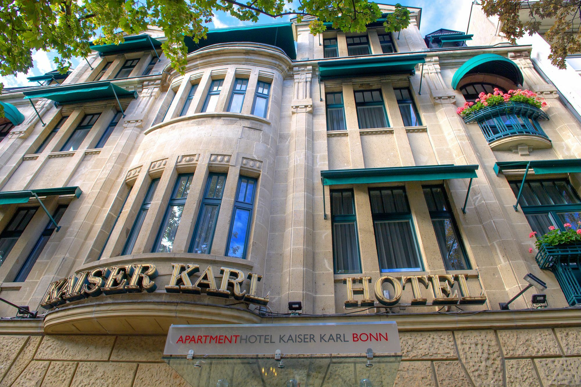Apartmenthotel Kaiser Karl Bonn Bagian luar foto